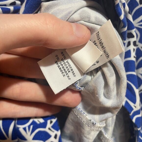 Diane Von Furstenburg Size 0 Reina L/S Long Sleeve Jersey Mini Dress Blue Floral - Picture 11 of 12